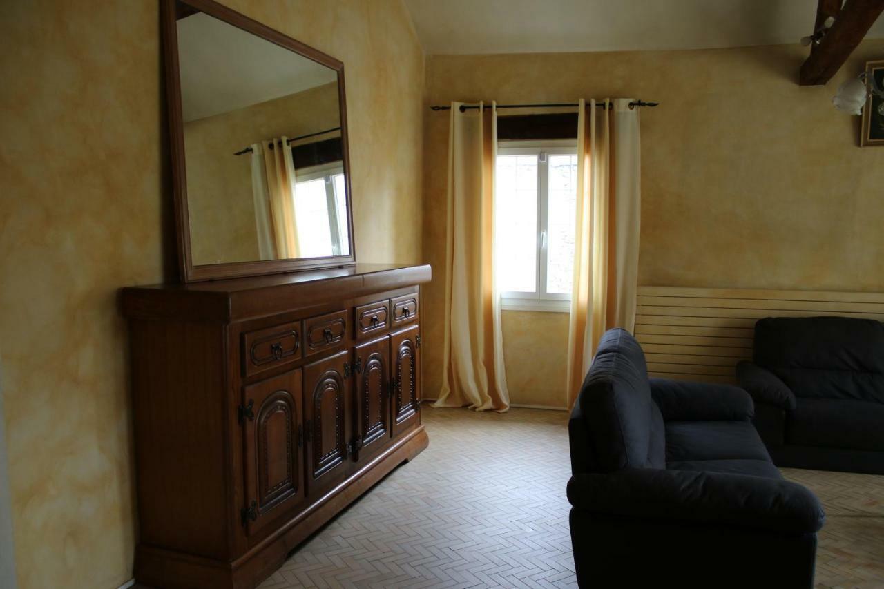 Maison cathedrale proche Paris Pavant Extérieur photo